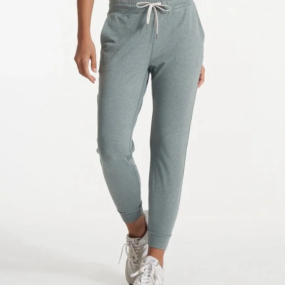 Vuori Performance Jogger - Picture 1 of 6